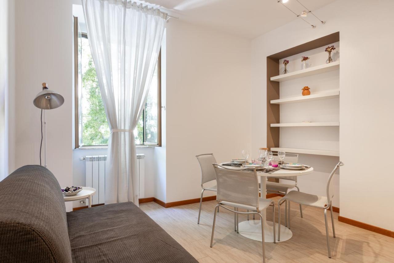 La Via Di Nandi Apartment Trieste Ngoại thất bức ảnh