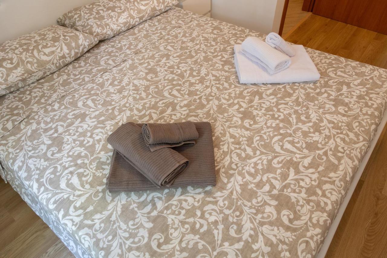 La Via Di Nandi Apartment Trieste Ngoại thất bức ảnh